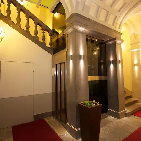 Szálloda California 4*