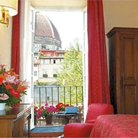 Hotel California 4*