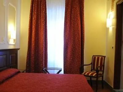 Ξενοδοχείο California 4*